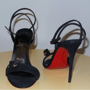 $895 Christian Louboutin Umberta 100 Black Suede Sandals SIZE 37